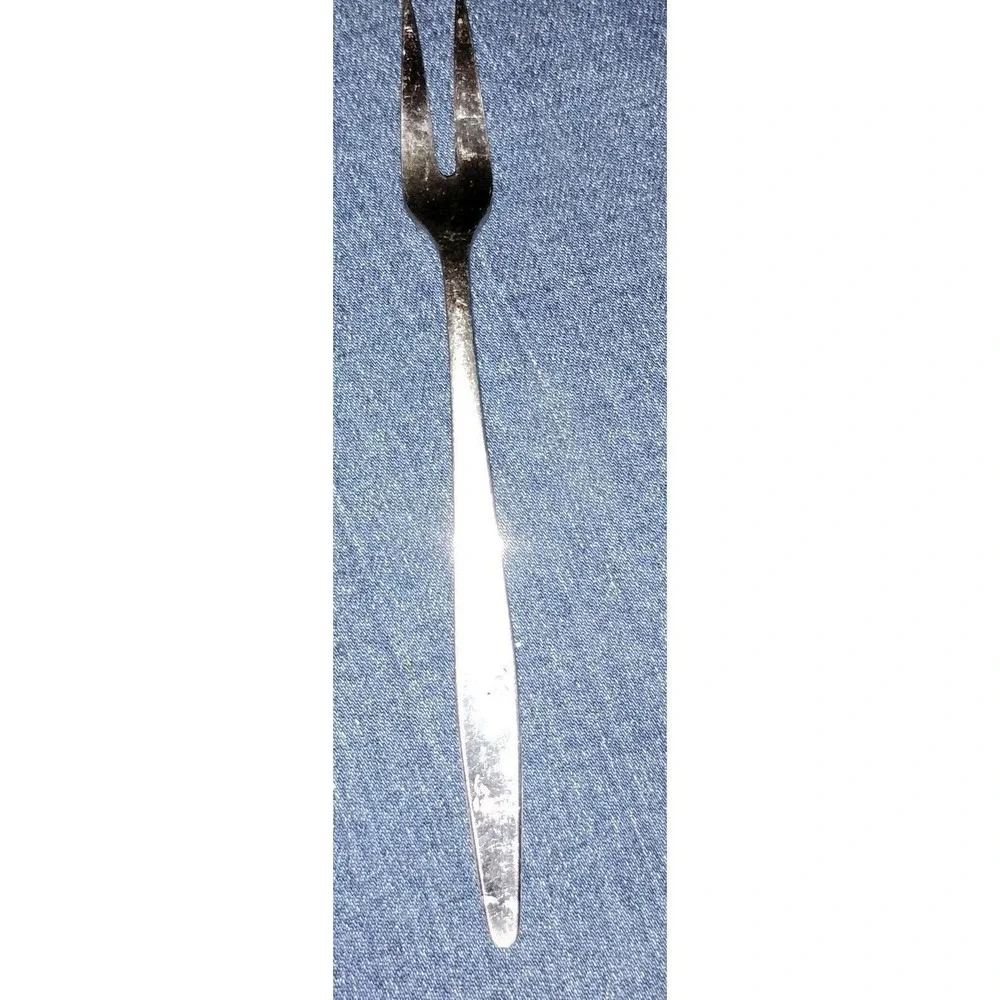 Vtg MCM Stars Oyster Fork 6